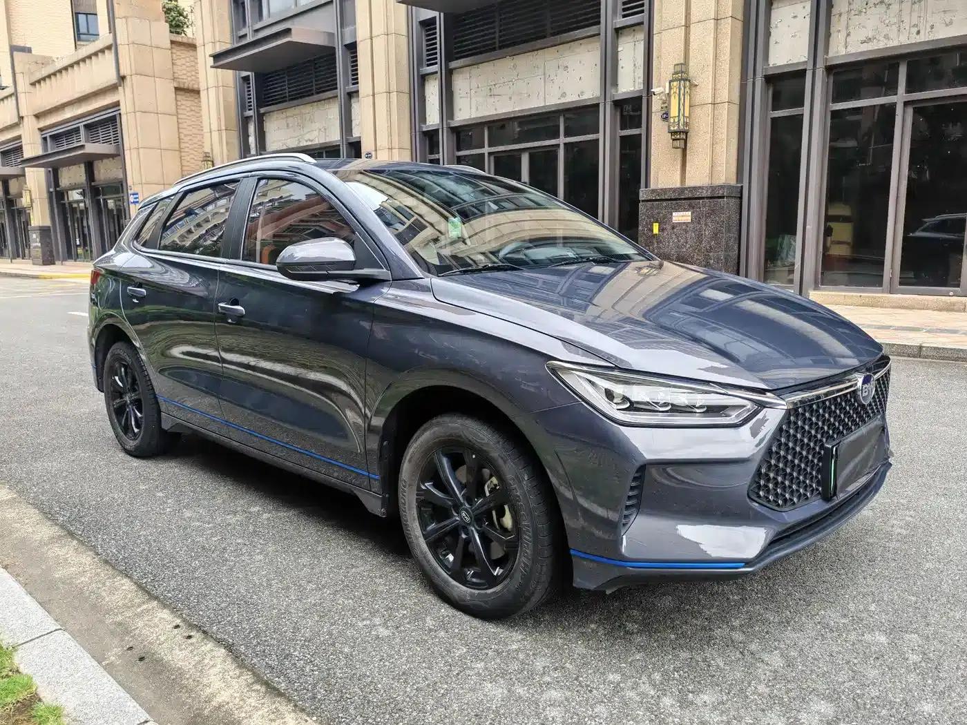 BYD e2 2020 Upgraded Long-Range Luxury Edition — миниатюра 3