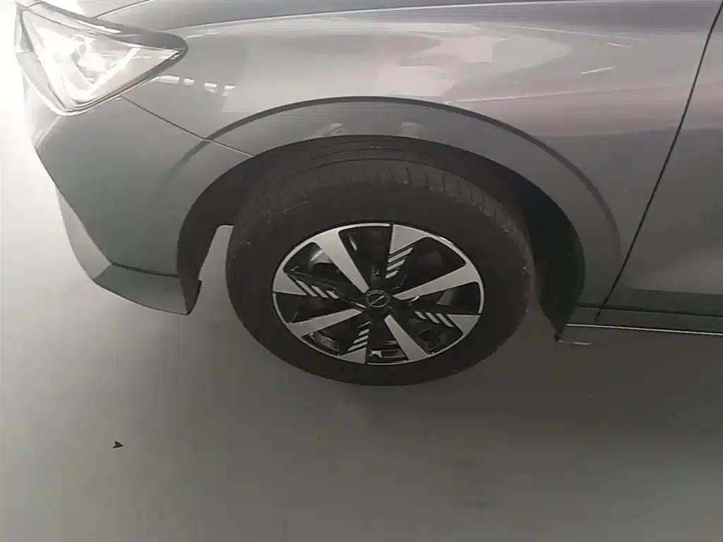 BYD e2 2023 Luxury Edition — миниатюра 23