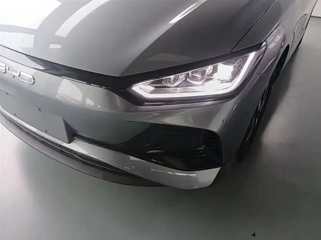 BYD e2 2023 Luxury Edition — миниатюра 24