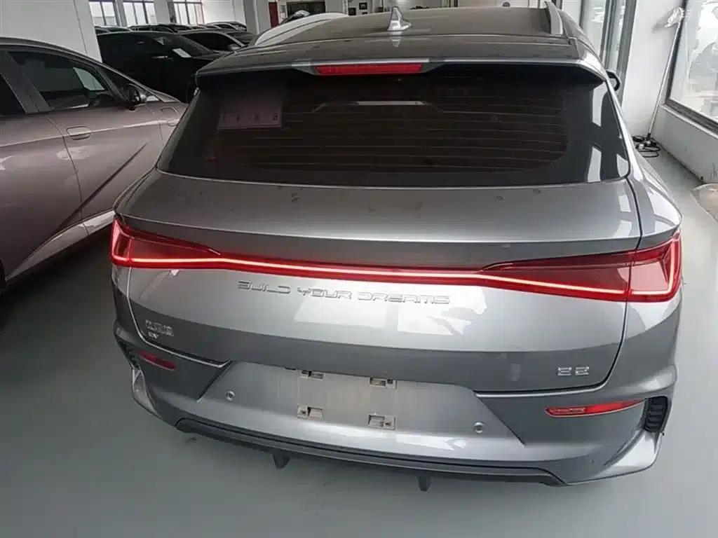 BYD e2 2023 Luxury Edition — миниатюра 6