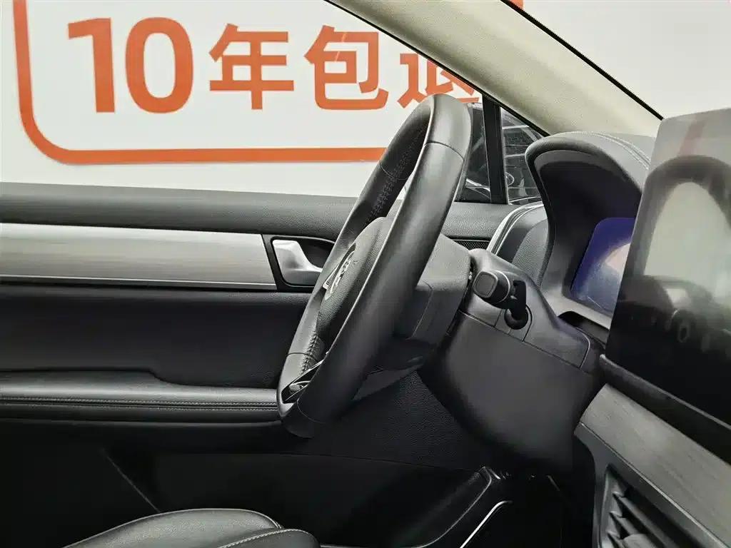 Tang 2018 2.0T Automatic Intelligent Connected Premium 7-seater National V Emission Standard — миниатюра 22