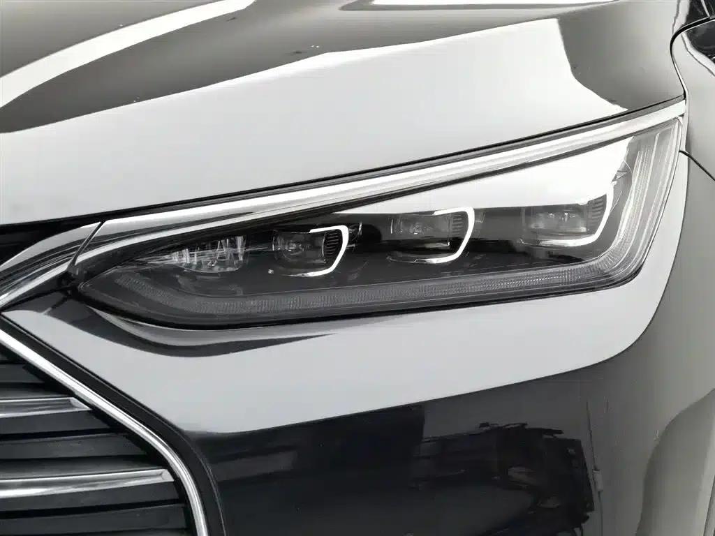 Tang 2018 2.0T Automatic Intelligent Connected Premium 7-seater National V Emission Standard — миниатюра 7