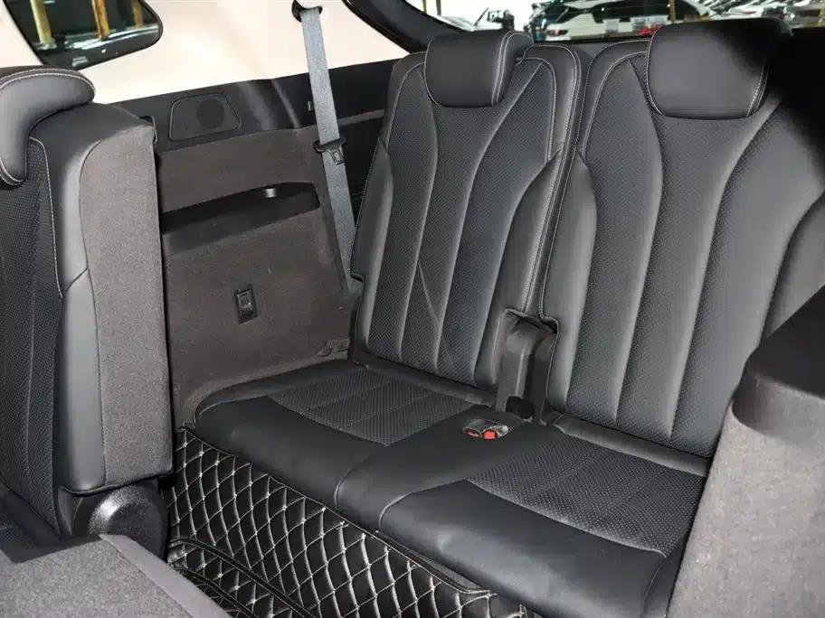 Tang 2018 2.0T Automatic Intelligent Connected Premium 7-seater National V Emission Standard — миниатюра 12