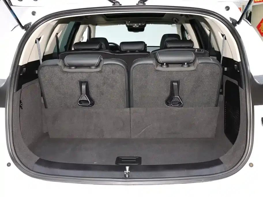 Tang 2018 2.0T Automatic Intelligent Connected Premium 7-seater National V Emission Standard — миниатюра 18