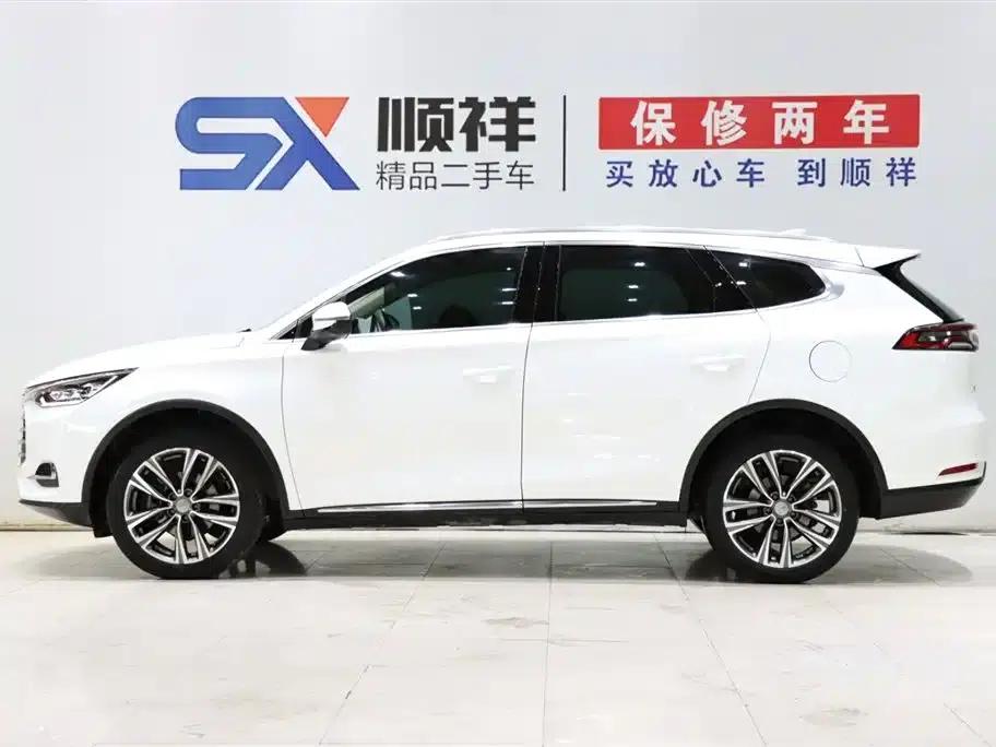 Tang 2018 2.0T Automatic Intelligent Connected Premium 7-seater National V Emission Standard — миниатюра 5
