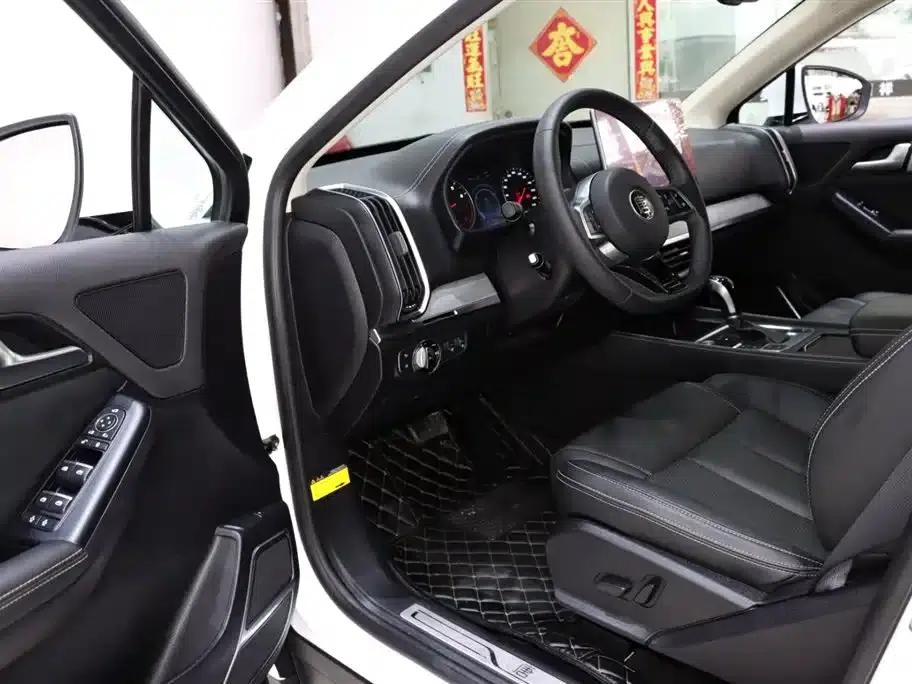 Tang 2018 2.0T Automatic Intelligent Connected Premium 7-seater National V Emission Standard — миниатюра 9