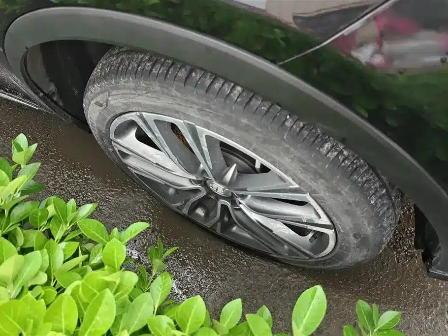 Tang 2019 2.0T Automatic Intelligent Connected Premium 7-seater National VI Emission Standard — миниатюра 6