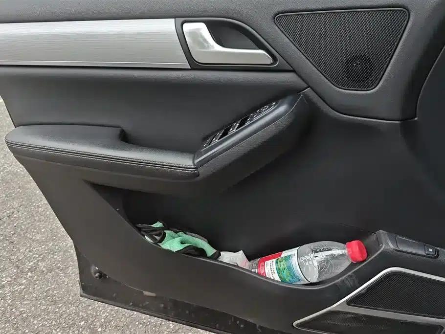 Tang 2019 2.0T Automatic Intelligent Connected Premium 7-seater National VI Emission Standard — миниатюра 7
