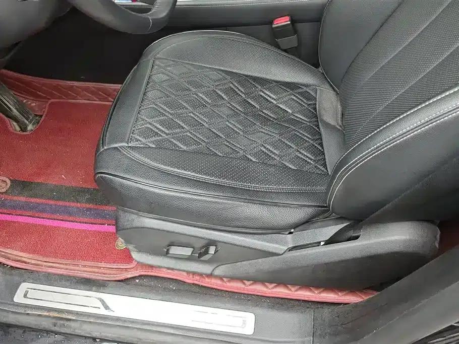 Tang 2019 2.0T Automatic Intelligent Connected Premium 7-seater National VI Emission Standard — миниатюра 9