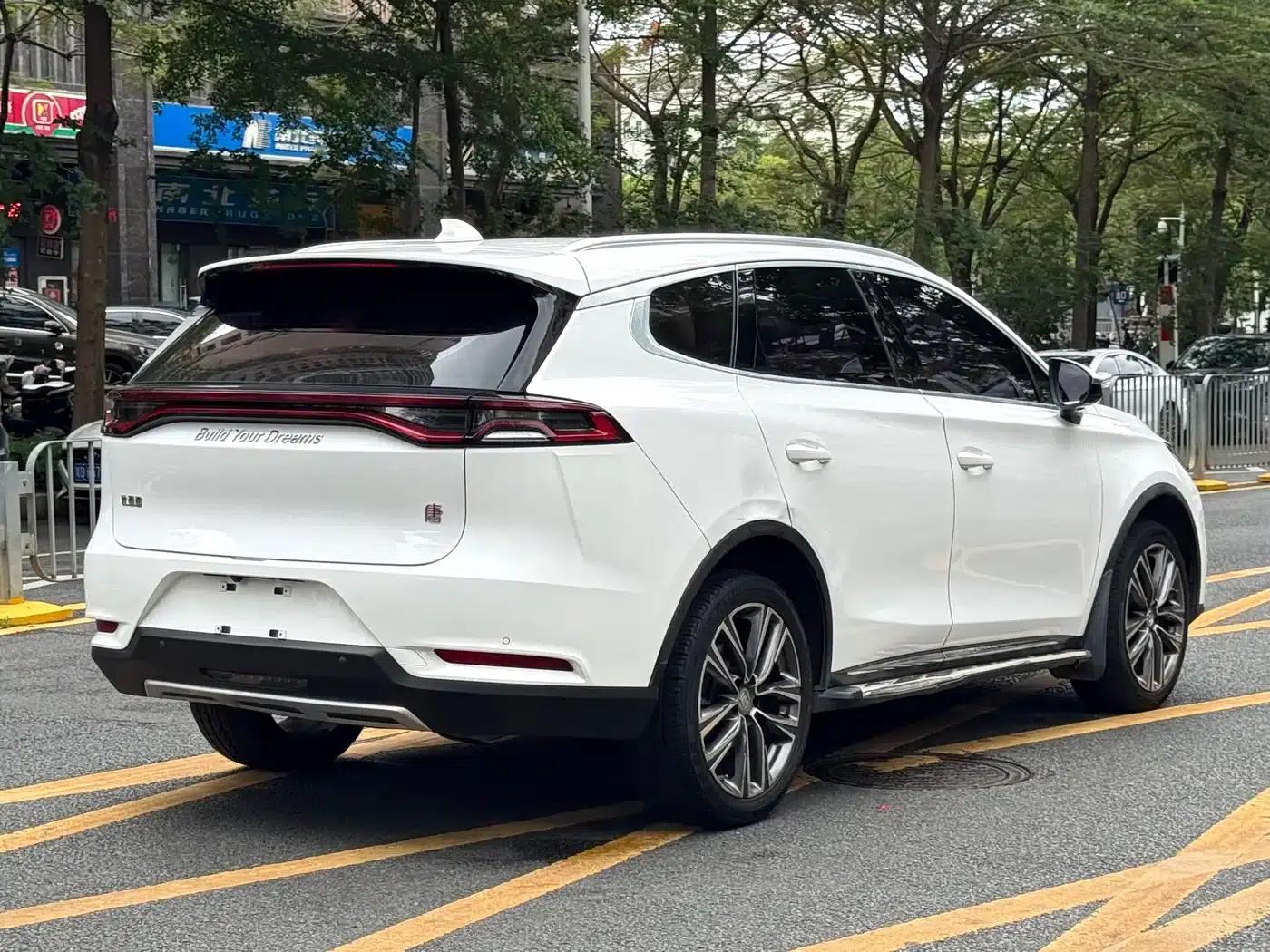 Tang 2018 2.0T Automatic Intelligent Connected Premium 7-seater National V Emission Standard — миниатюра 21