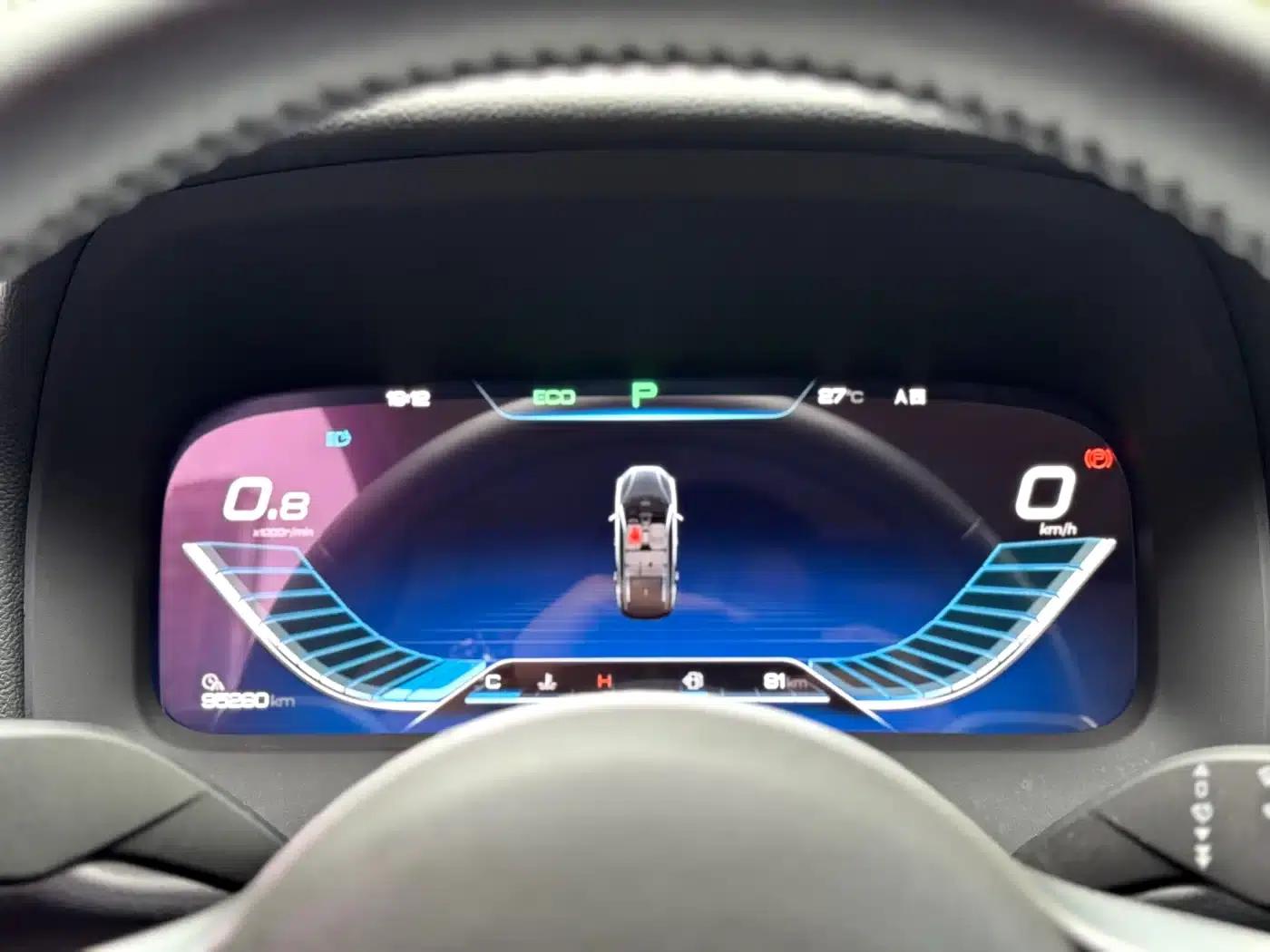 Tang 2018 2.0T Automatic Intelligent Connected Premium 7-seater National V Emission Standard — миниатюра 5