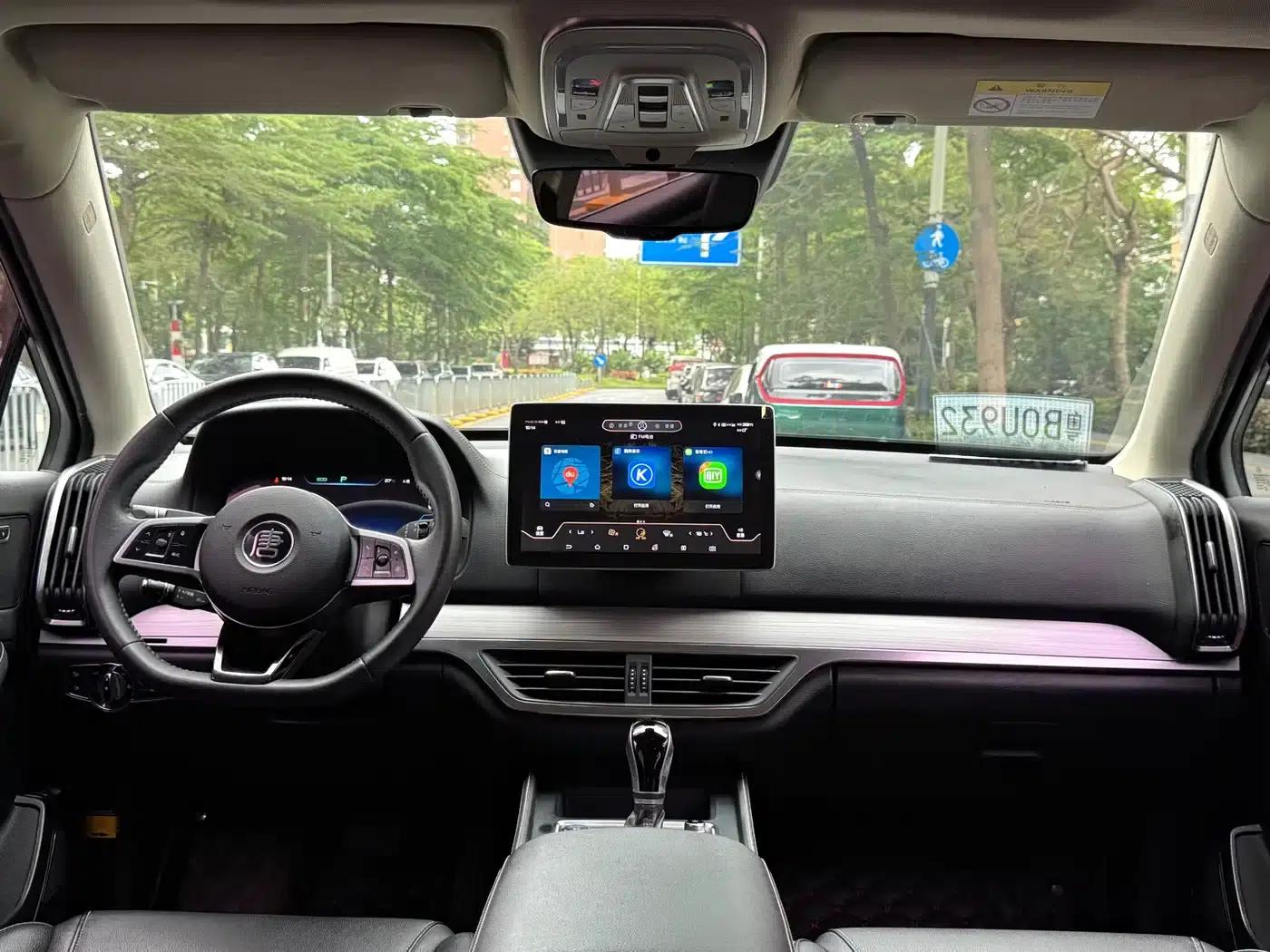 Tang 2018 2.0T Automatic Intelligent Connected Premium 7-seater National V Emission Standard — миниатюра 7