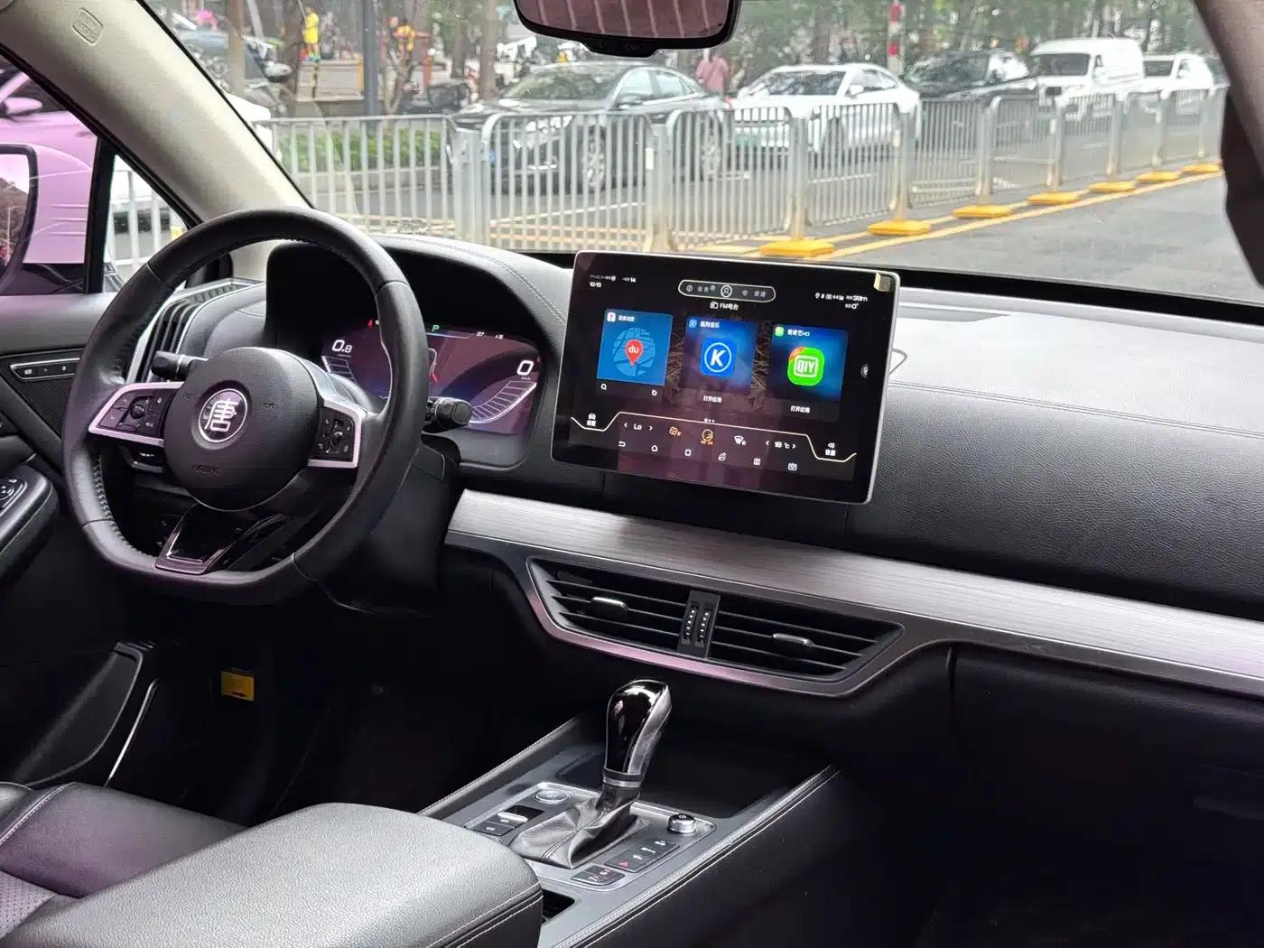 Tang 2018 2.0T Automatic Intelligent Connected Premium 7-seater National V Emission Standard — миниатюра 10