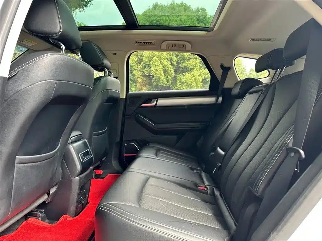 Tang 2019 2.0T Automatic Intelligent Connected Premium 7-seater National VI Emission Standard — миниатюра 7