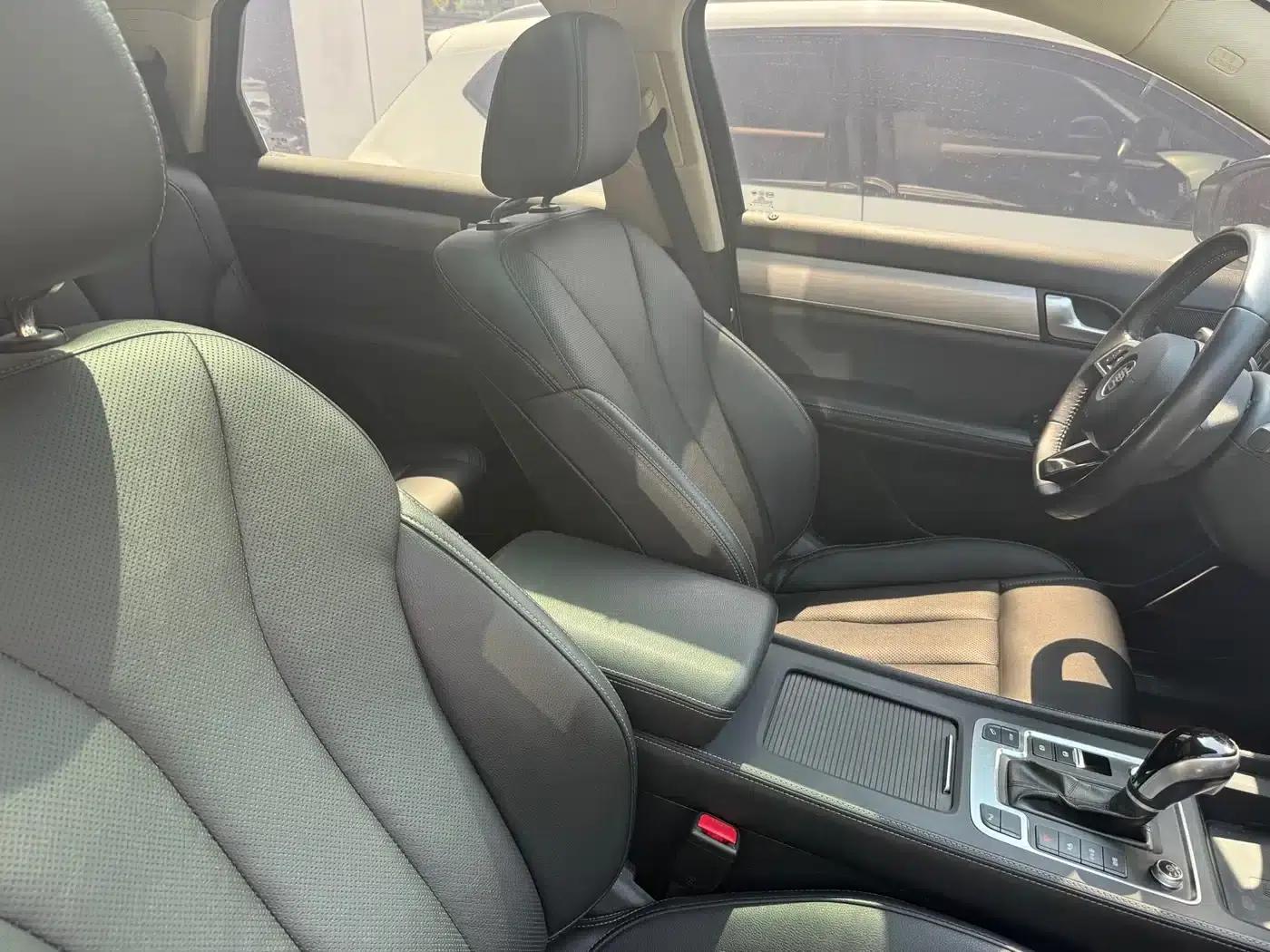 Tang 2018 2.0T Automatic Intelligent Connected Premium 7-seater National V Emission Standard — миниатюра 10