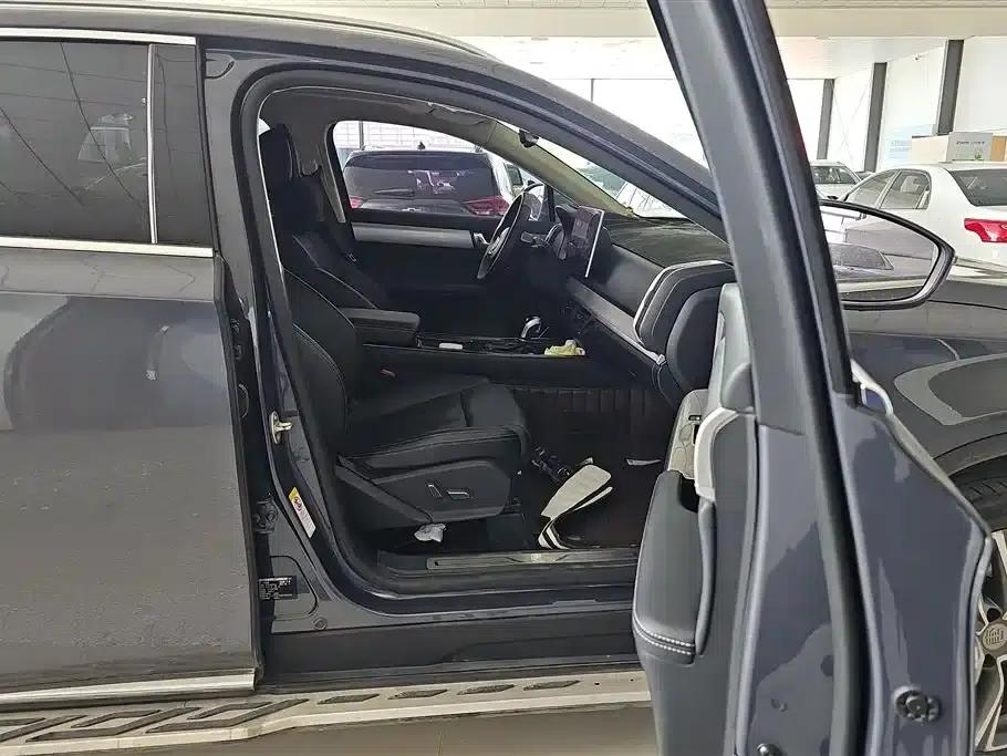 Tang 2019 2.0T Automatic Intelligent Connected Premium 5-seater National VI Emission Standard — миниатюра 8