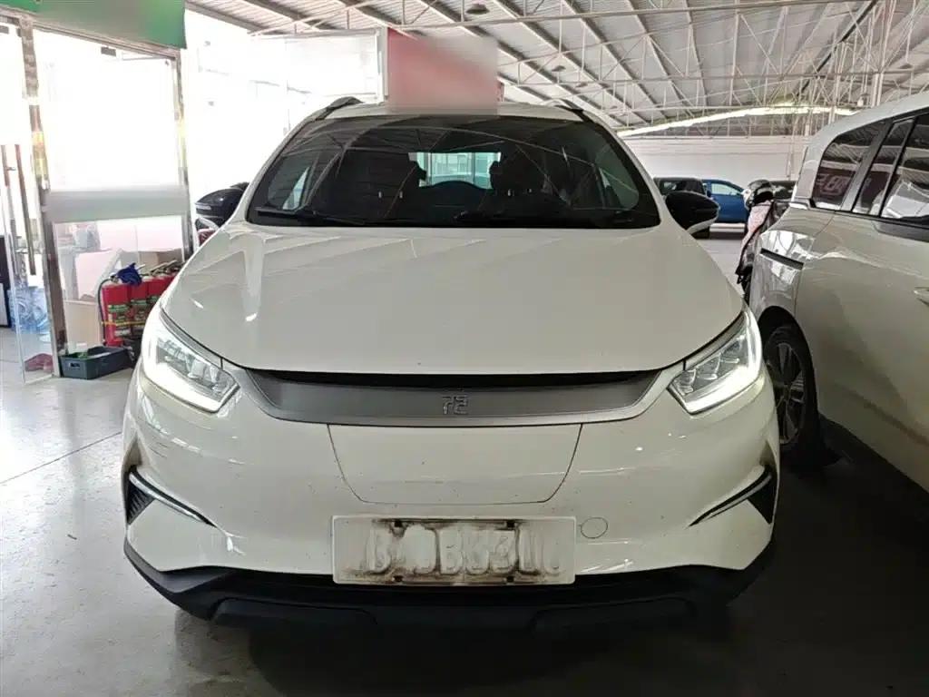 Yuan Pro 2021 401KM Luxury Edition — миниатюра 3