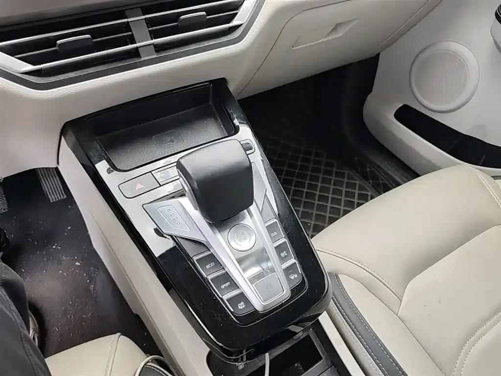 Yuan Pro 2021 401KM Luxury Edition — миниатюра 14