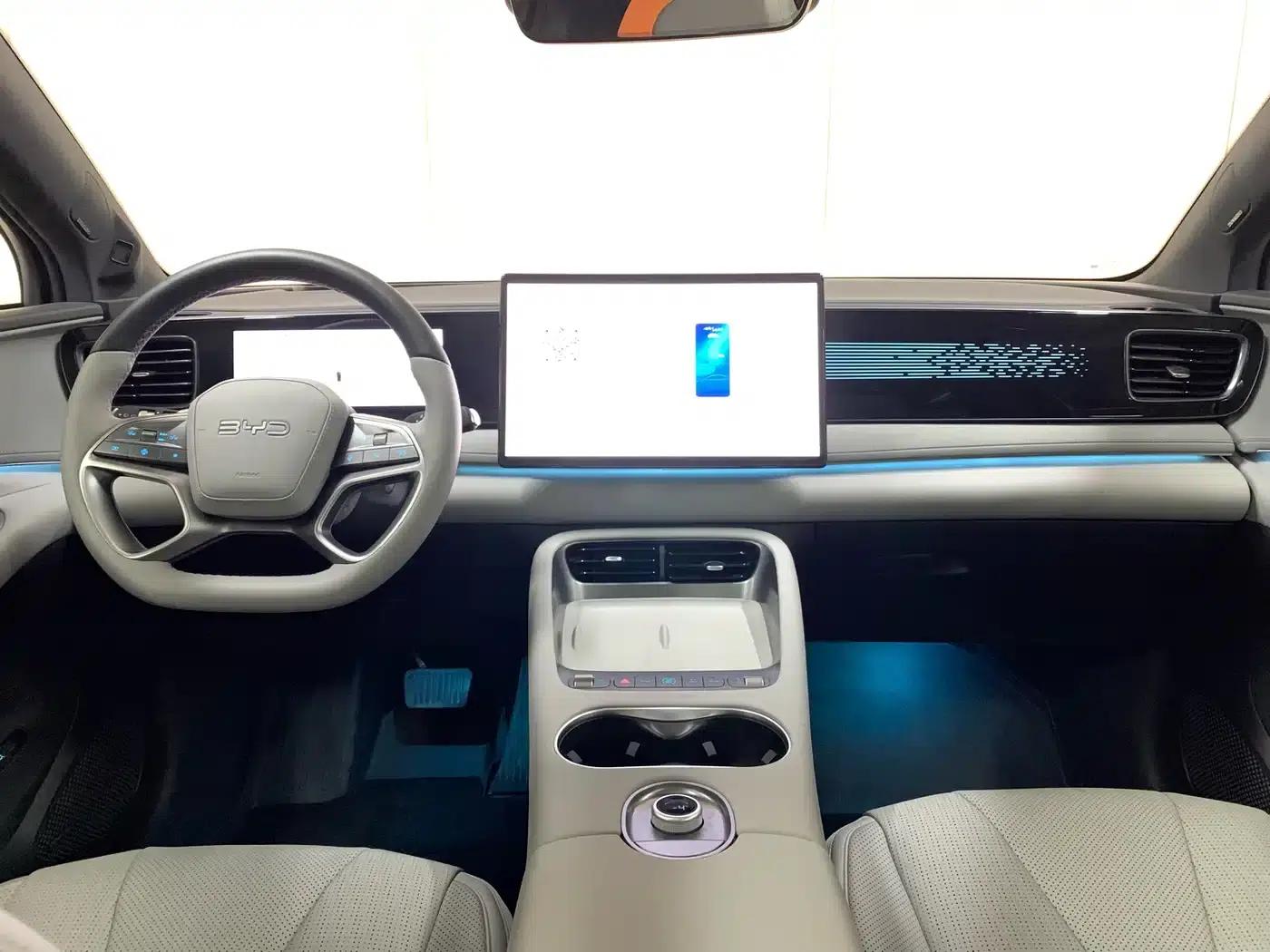 Hiace 06 2025 DM-i 205 Navigator Plus Edition — миниатюра 13