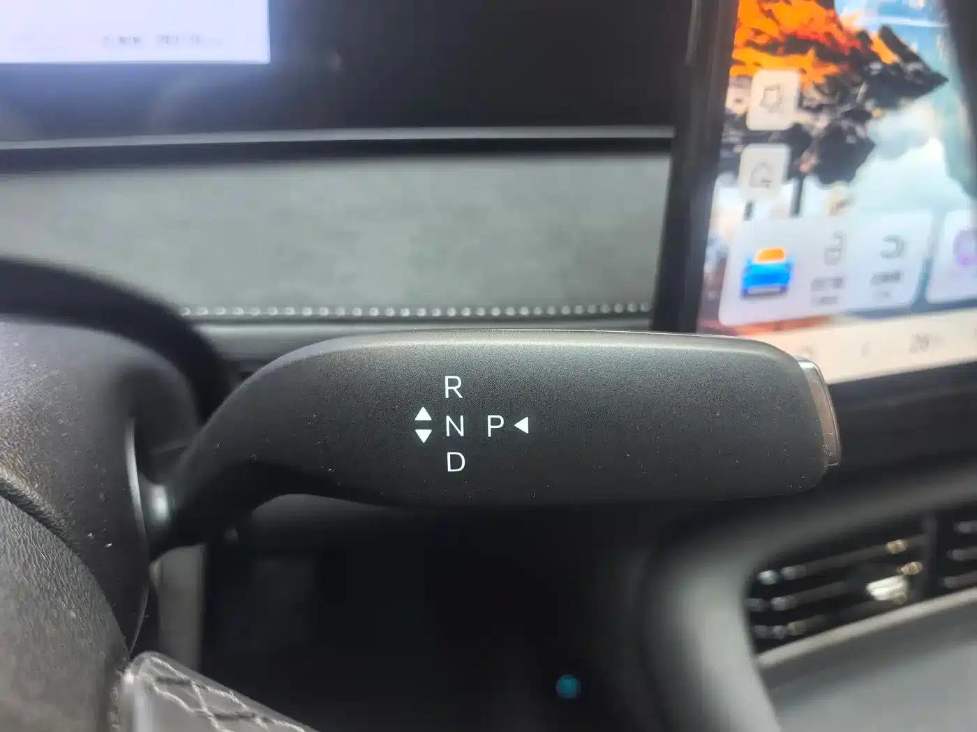 Hiace 06 2025 EV 605 Navigator Pro Edition — миниатюра 20