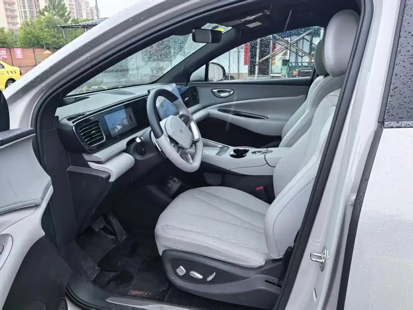 Hiace 06 2025 DM-i 205 Navigator Pro Edition — миниатюра 2