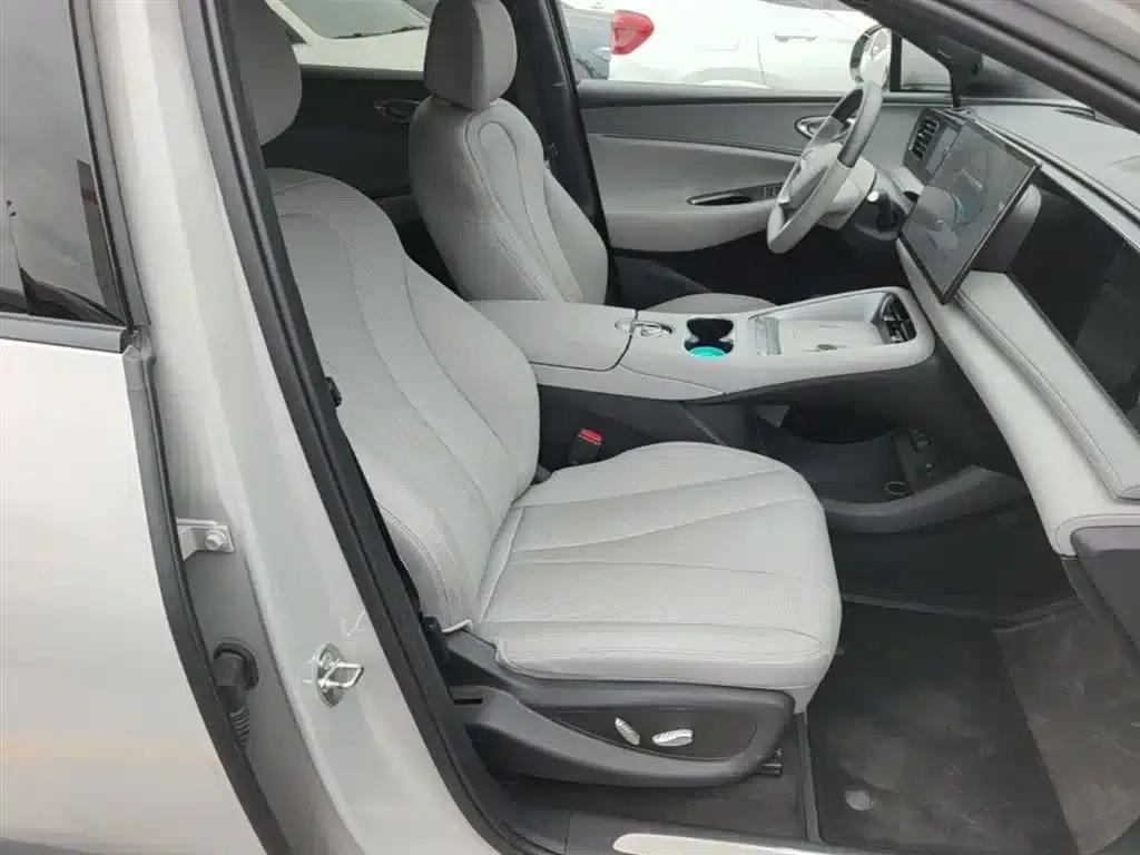 Hiace 06 2025 EV 605 Navigator Plus Edition — миниатюра 25