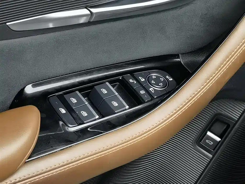 Song PLUS 2020 1.5T Automatic Flagship PLUS — миниатюра 9