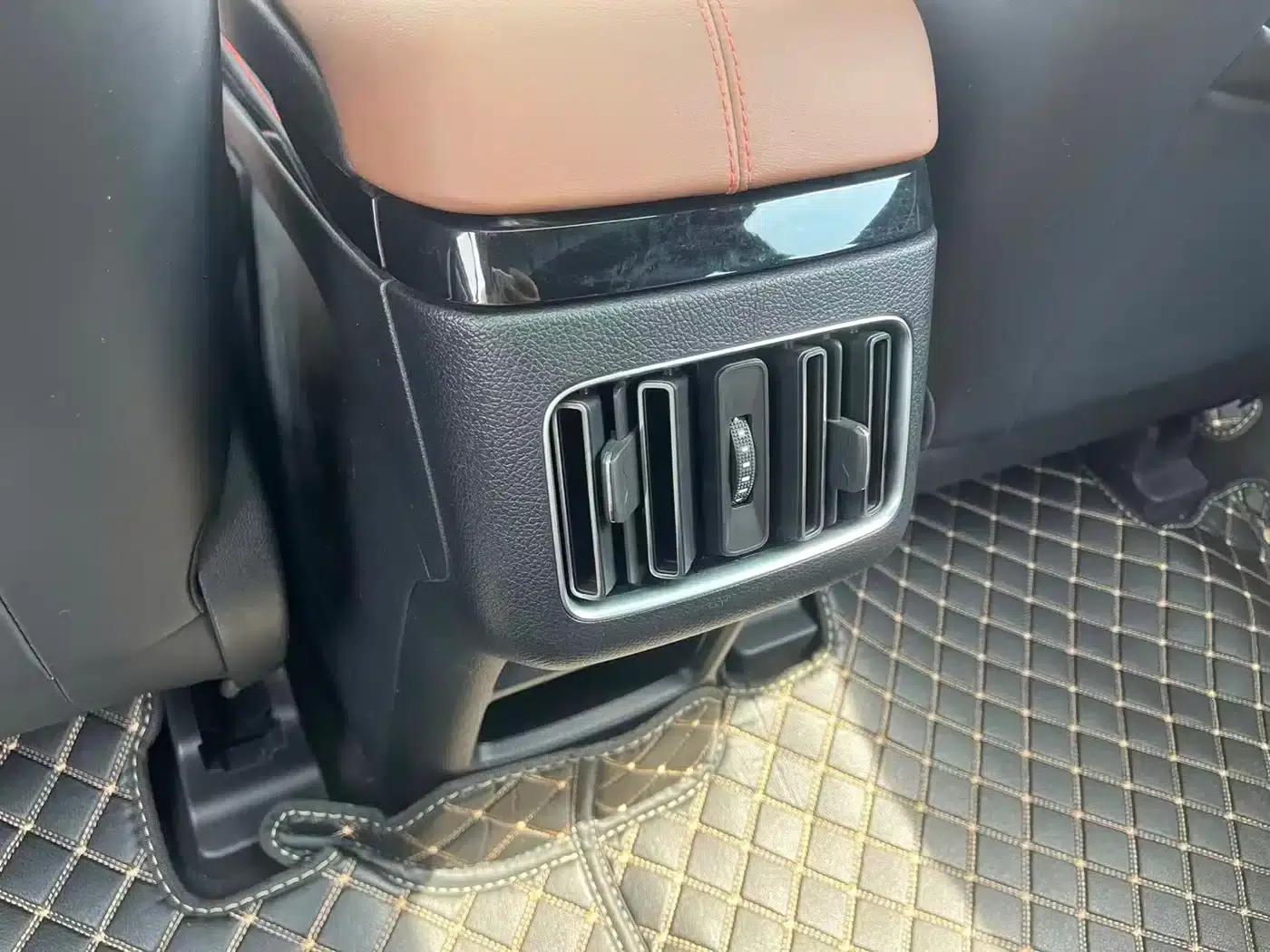 Song PLUS 2020 1.5T Automatic Flagship Edition — миниатюра 8