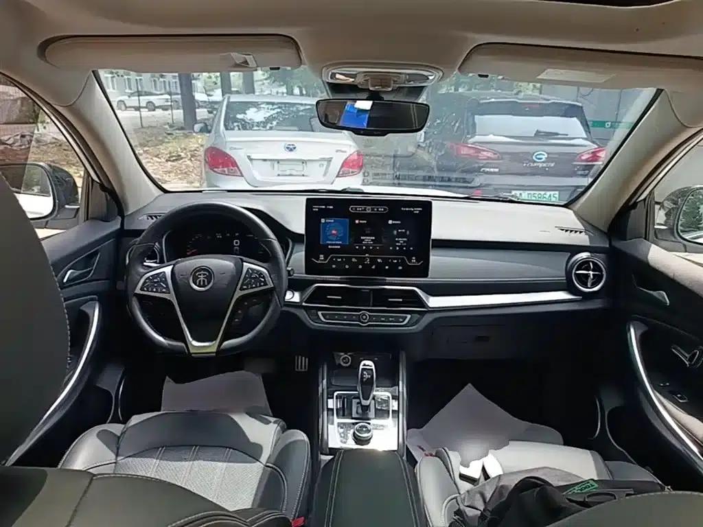 Song New Energy 2019 Song EV500 Intelligent Leading Edition — миниатюра 10