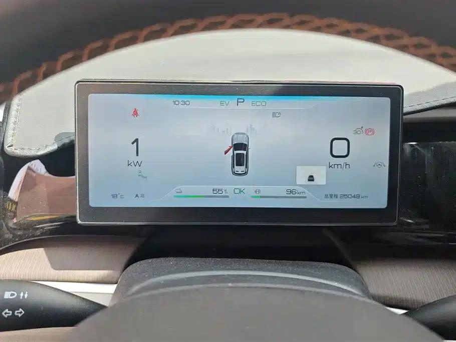 Song Pro New Energy 2023 Champion Edition DM-i 110KM Excellent Model — миниатюра 14