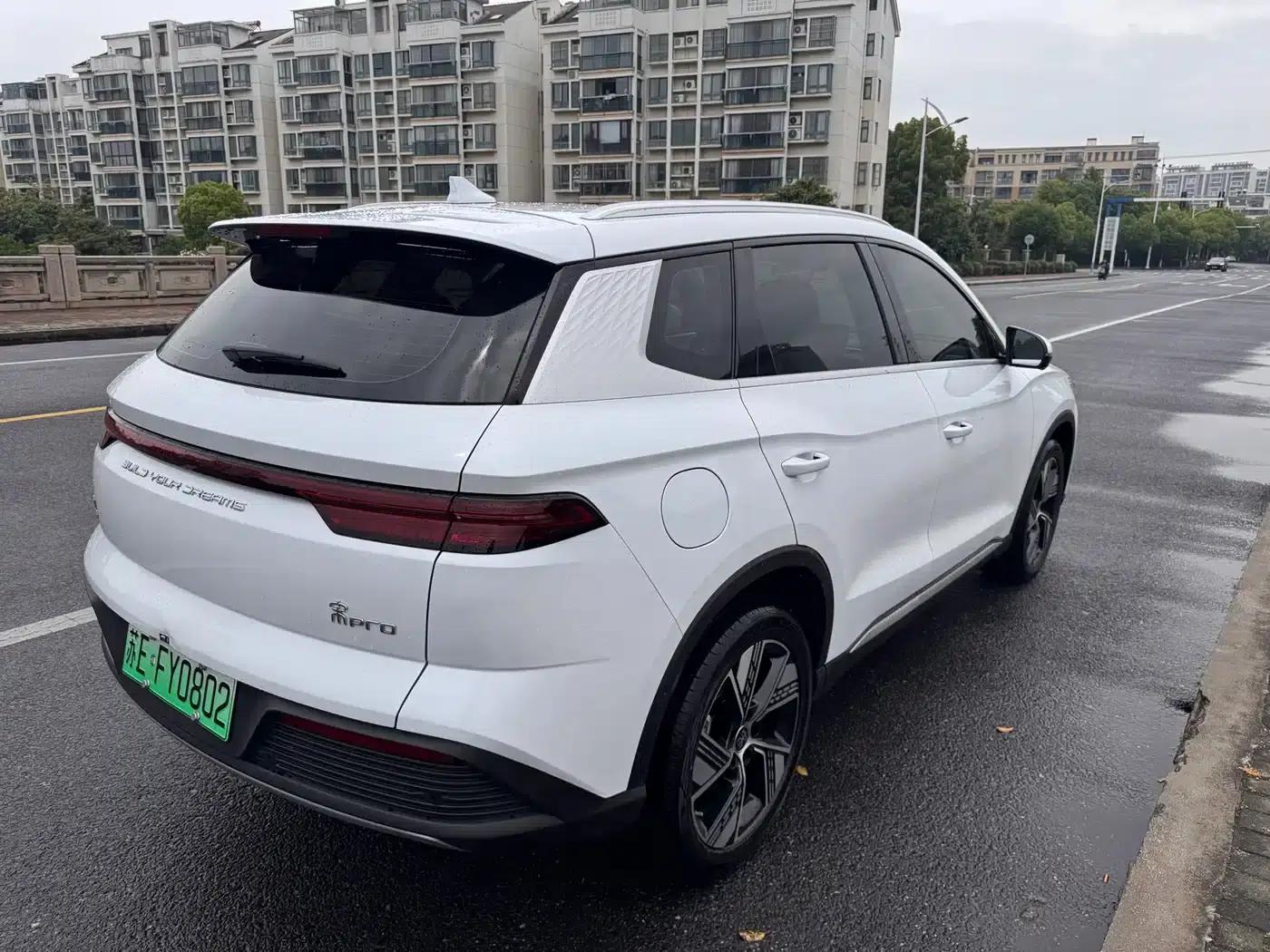 Song Pro New Energy 2024 Glory Edition DM-i 110KM Superior Model — миниатюра 8