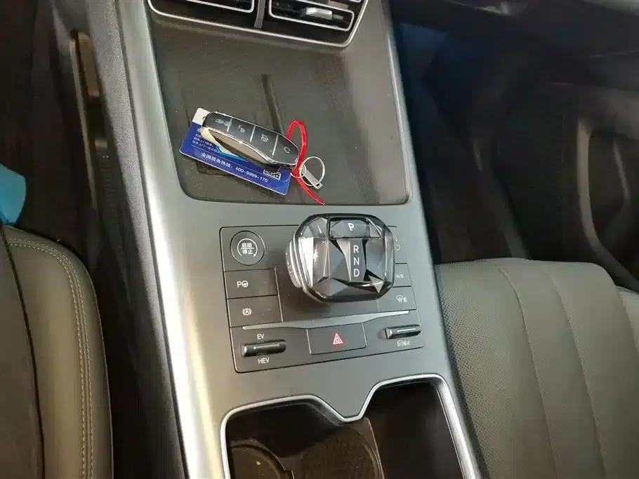 Song Pro New Energy 2025 Model, Second Generation DM-i 115KM Excellent Edition — миниатюра 16