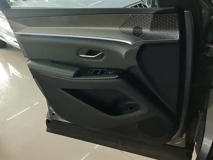 Song Pro New Energy 2025 Model, Second Generation DM-i 115KM Excellent Edition — миниатюра 7