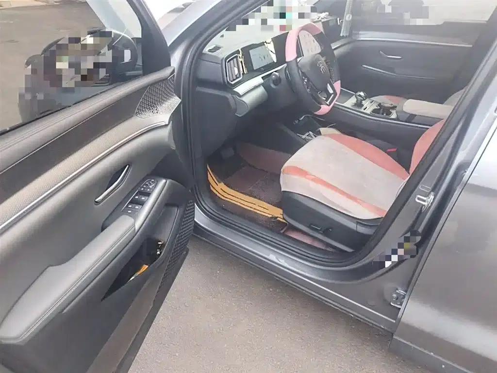Song Pro New Energy 2025 Model, Second Generation Intelligent Driving Edition DM-i 75KM Leading Edition — миниатюра 13