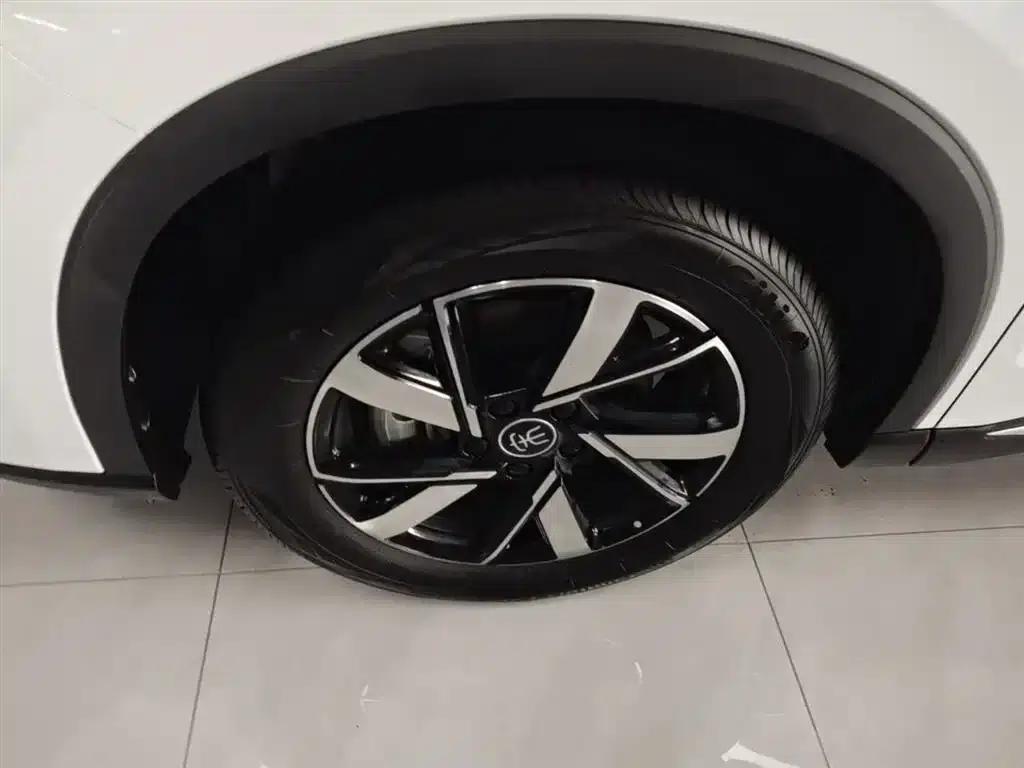 Song Pro New Energy 2023 Champion Edition DM-i 71KM Leading Model — миниатюра 23