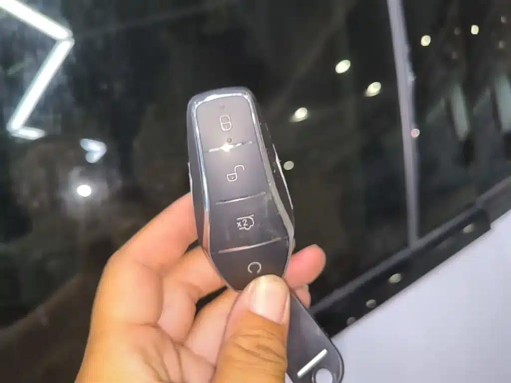Song Pro New Energy 2025 Model, Second Generation DM-i 75KM Leading Edition — миниатюра 9