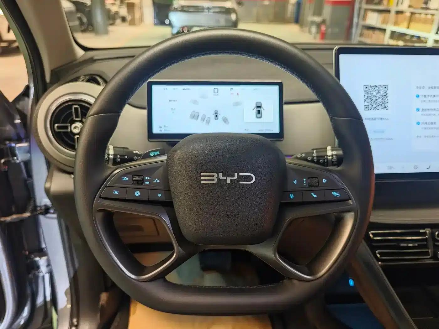 Hiace 05 DM-i 2025 DM-i Intelligent Driving Edition 115KM Flagship Model — миниатюра 9