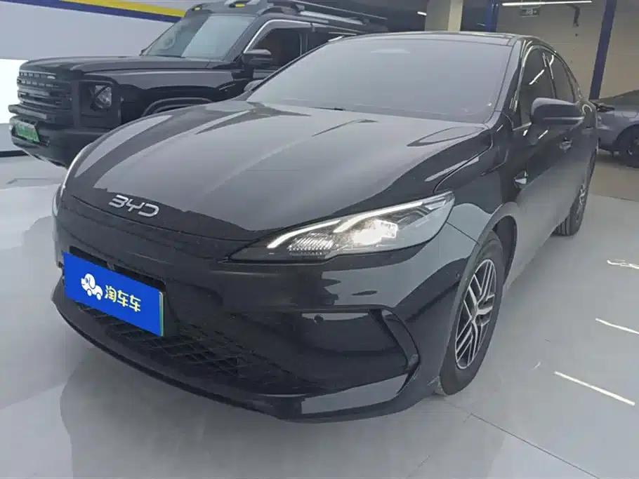 Seal 05 DM-i 2025 DM-i Intelligent Driving Edition 55KM Premium — миниатюра 1