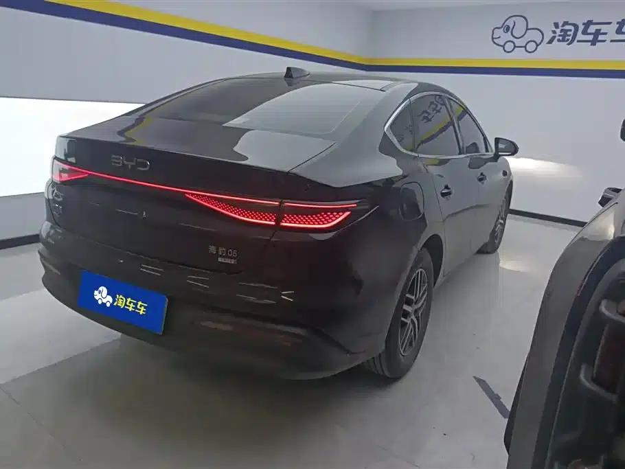 Seal 05 DM-i 2025 DM-i Intelligent Driving Edition 55KM Premium — миниатюра 3