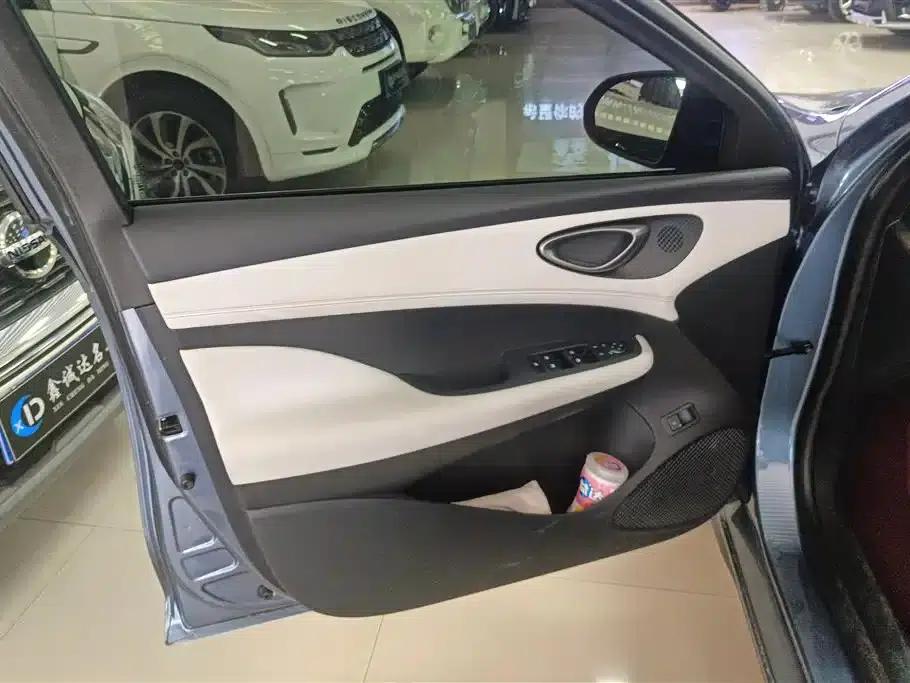 Seal 05 DM-i 2025 DM-i Intelligent Driving Edition 55KM Luxury Model — миниатюра 7