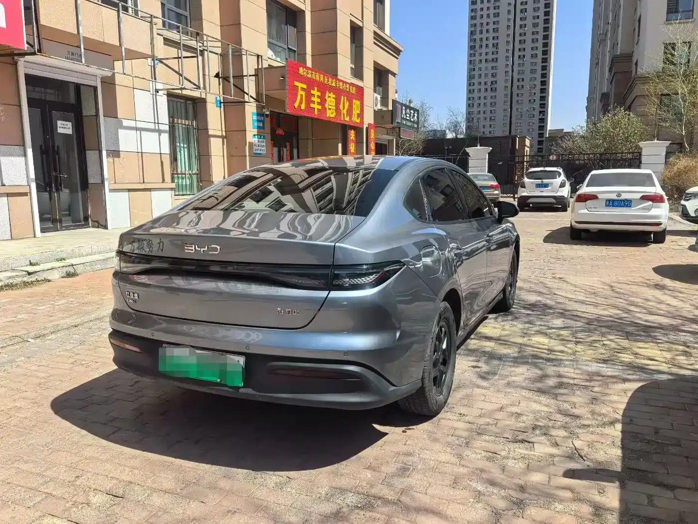 Seal 05 DM-i 2025 DM-i Intelligent Driving Edition 55KM Luxury Model — миниатюра 9