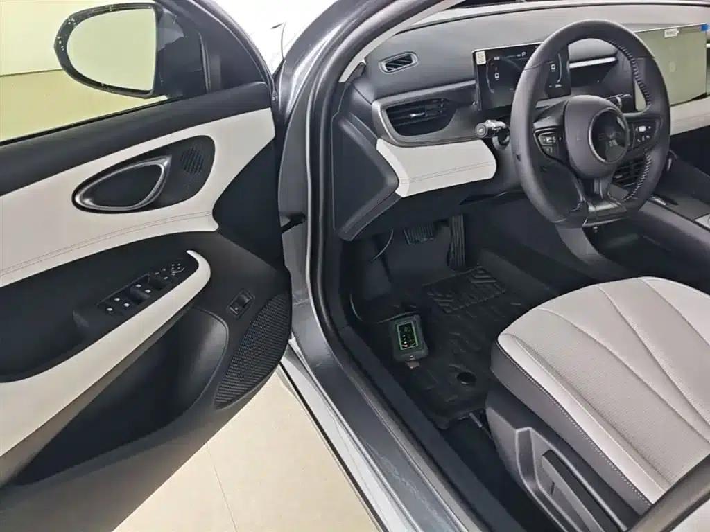 Seal 05 DM-i 2025 DM-i Intelligent Driving Edition 55KM Luxury Model — миниатюра 16