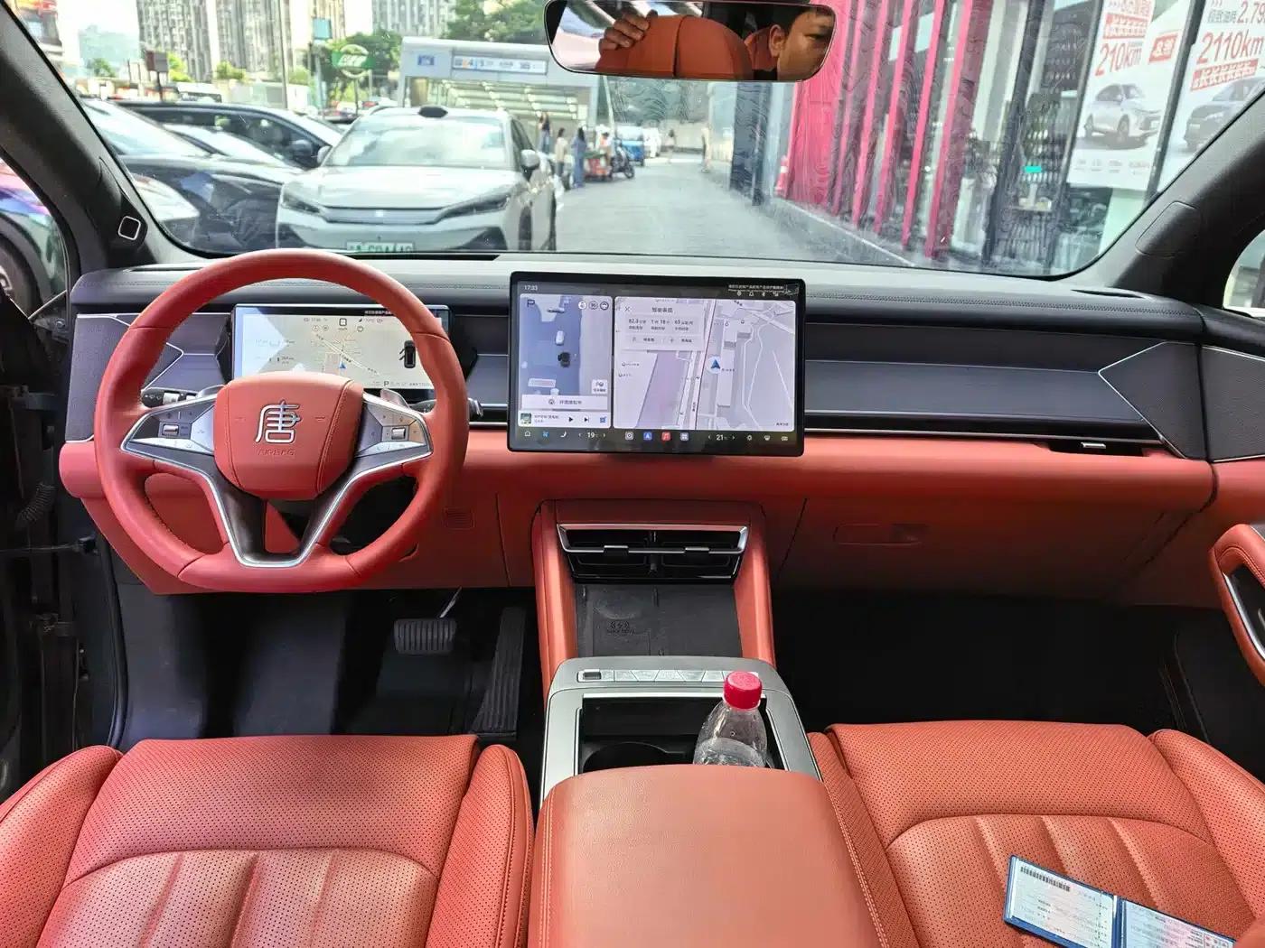 Tang L 2025 EV 600KM Four-Wheel Drive LiDAR Flagship Edition — миниатюра 7