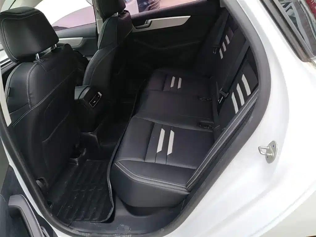 Qin Pro New Energy 2019 EV Super Edition Standard Intelligent Leading Model — миниатюра 17