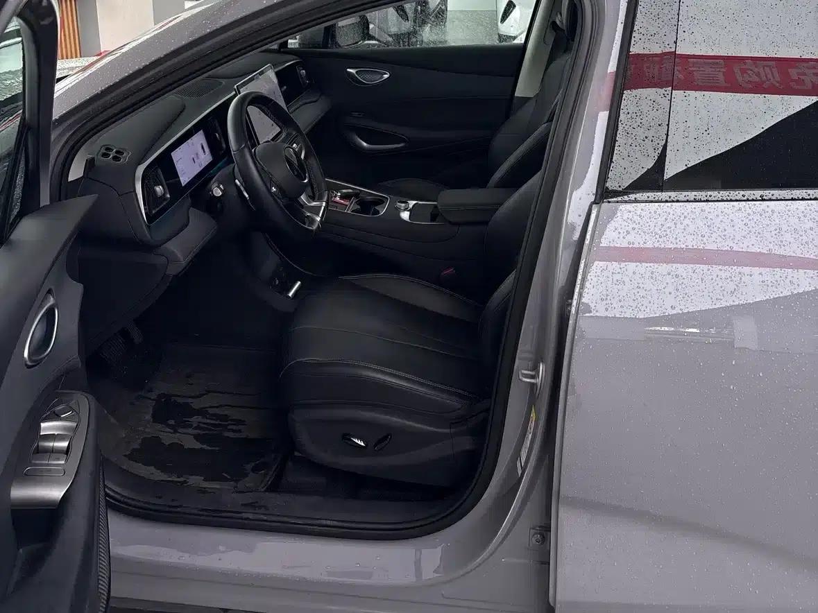 Hiace 05 EV 2025 520KM Flagship Intelligent Navigation Edition — миниатюра 9