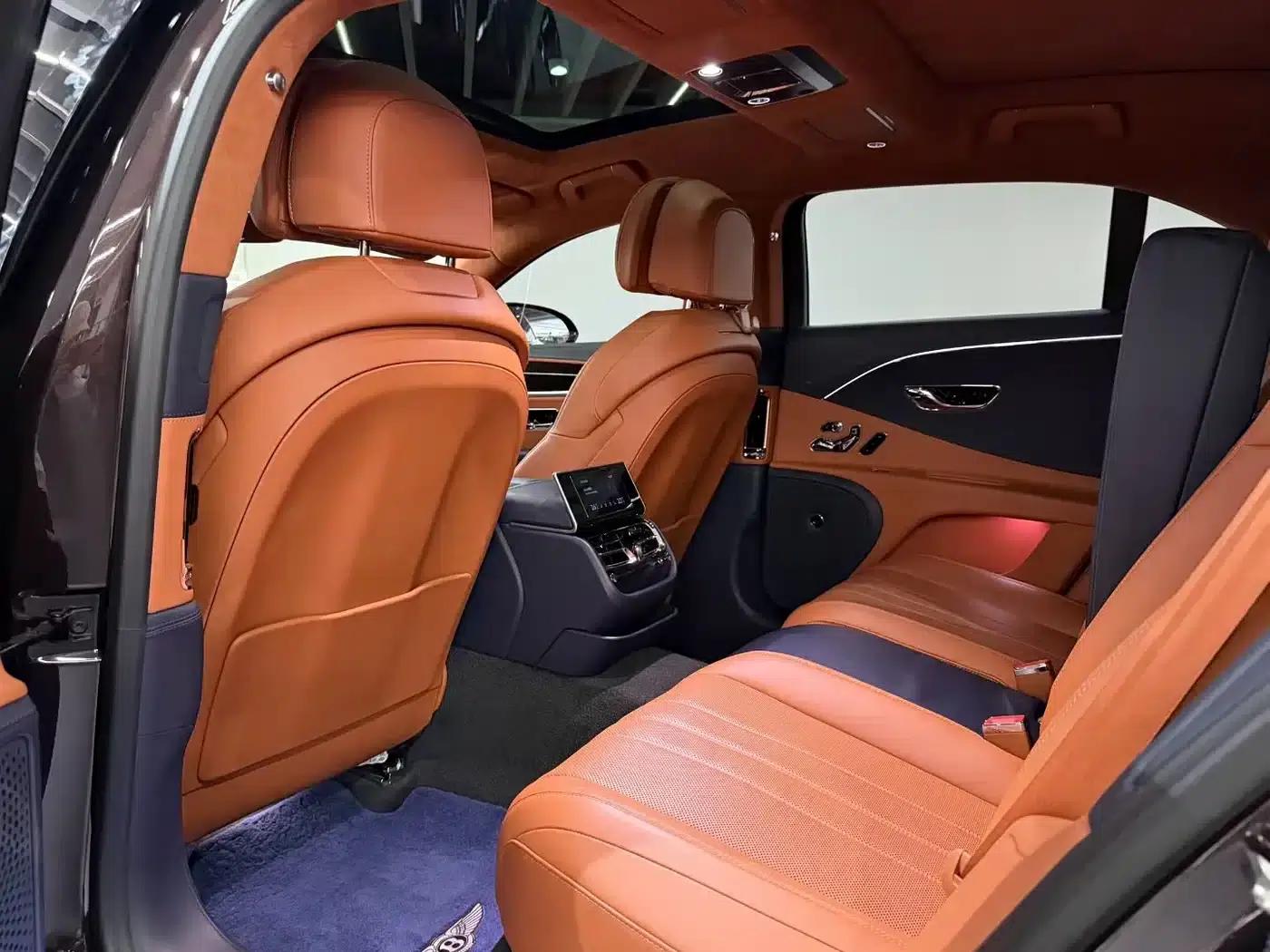 Flying Spur 2020 6.0T W12 Standard Edition — миниатюра 5