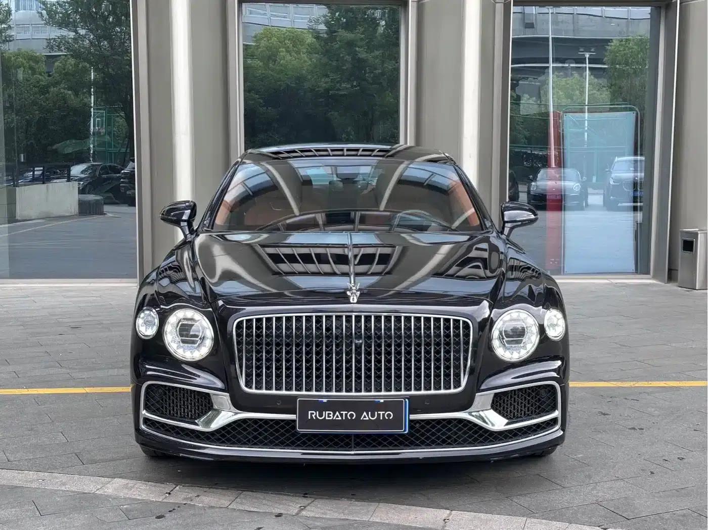 Flying Spur 2021 4.0T V8 Standard Edition — миниатюра 3