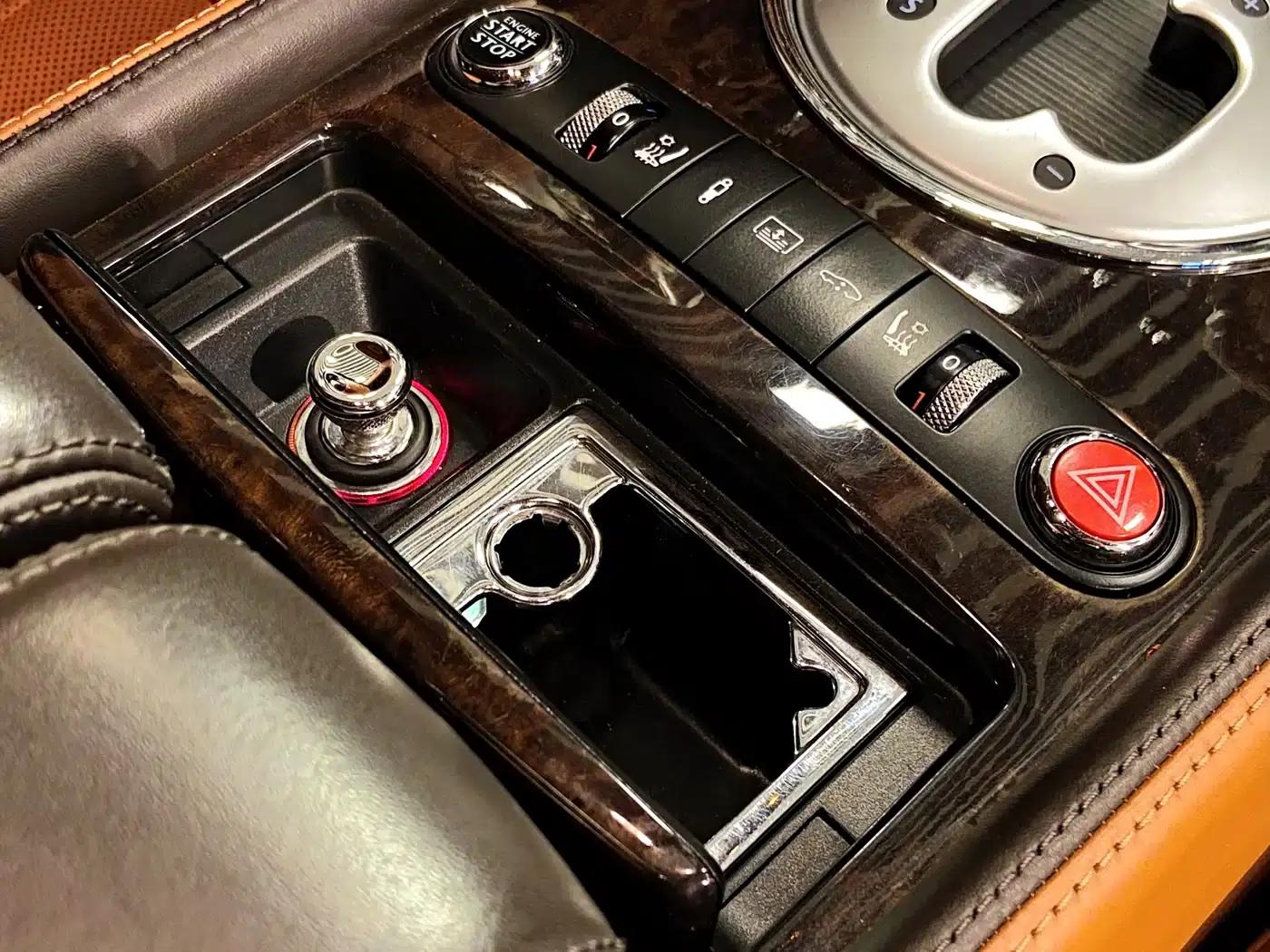2010 Flying Spur 6.0T Four-Seater — миниатюра 29
