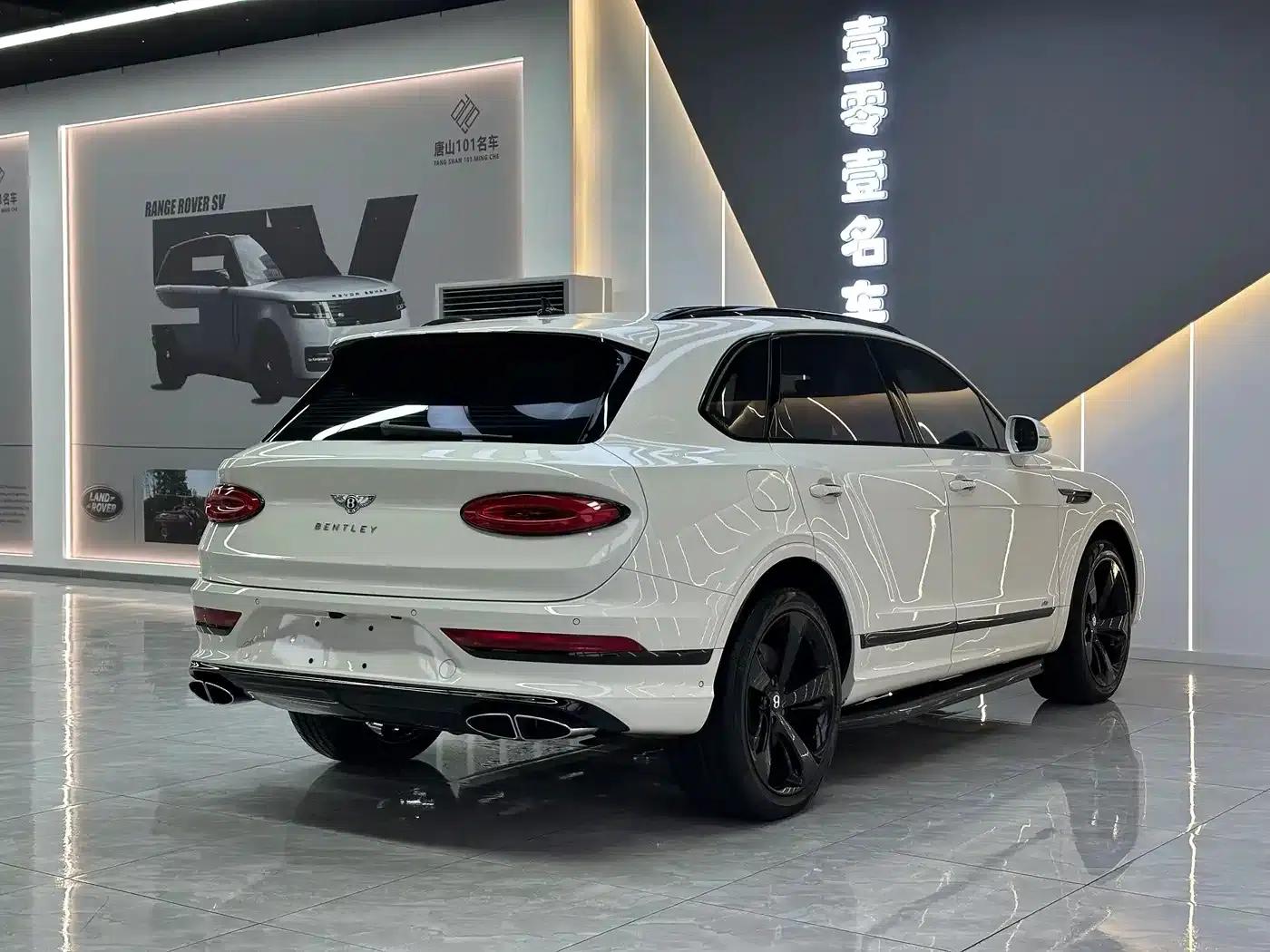 Bentayga 2021 4.0T V8 — миниатюра 6