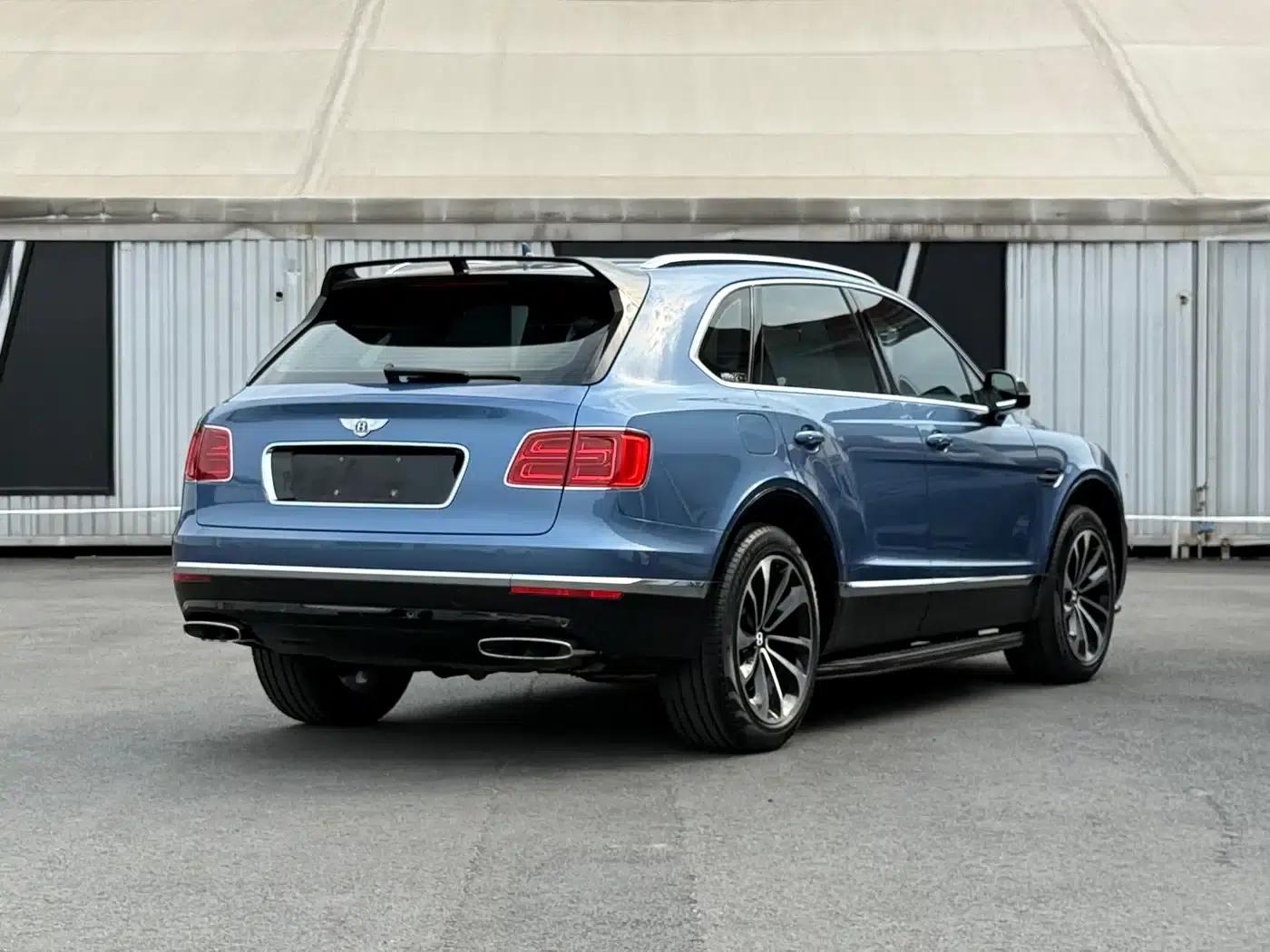 Bentayga 2016 6.0T Standard Edition — миниатюра 3